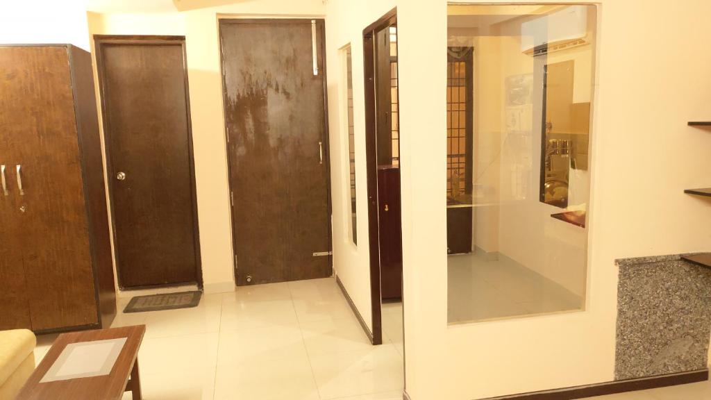 Mi Casa Sector 47 - Deluxe King Studio