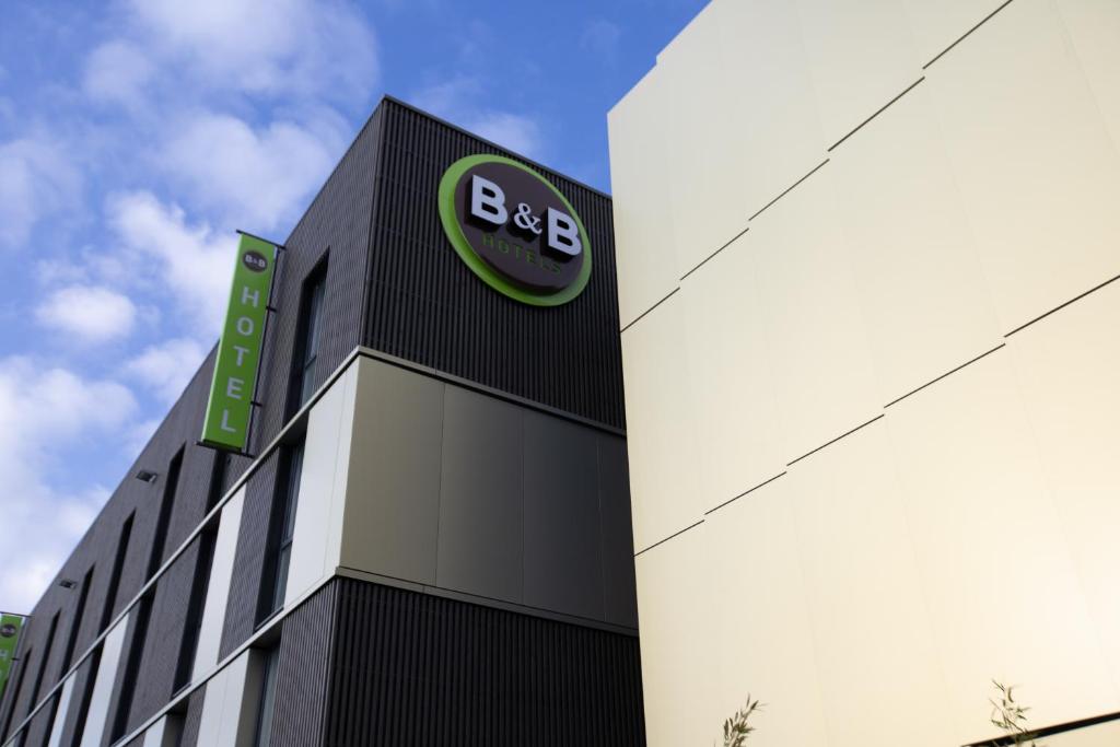 Certifikát, hodnocení, plakát nebo jiný dokument vystavený v ubytování B&B HOTEL Compiègne