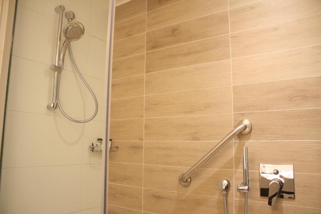 Radisson Blu Plaza El Bosque Santiago - King Room - Accessible/Non-Smoking