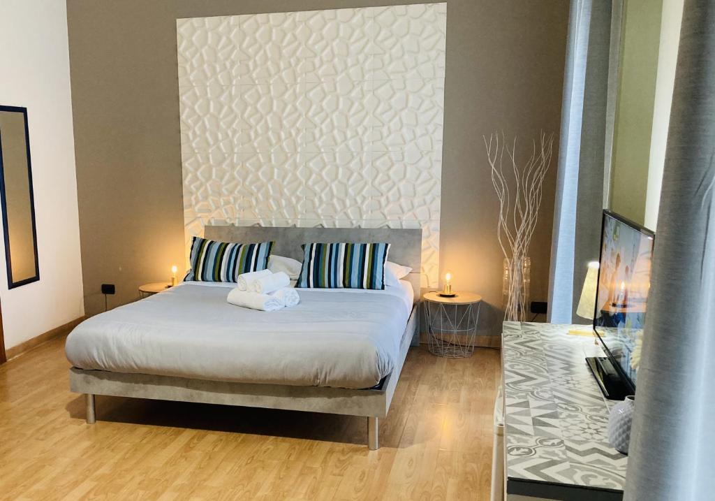 B&B Stesicoro InHabit - GuestHouse City Center - Deluxe Double Room With Balcony