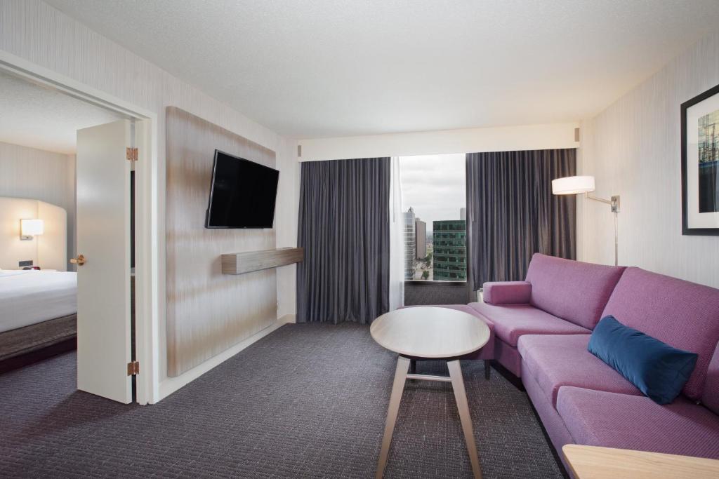 Crowne Plaza Kansas City Downtown by IHG - Suite King D'une Chambre Avec Vue Sur La Ville