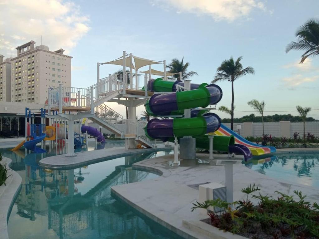  Salinas Exclusive Resort