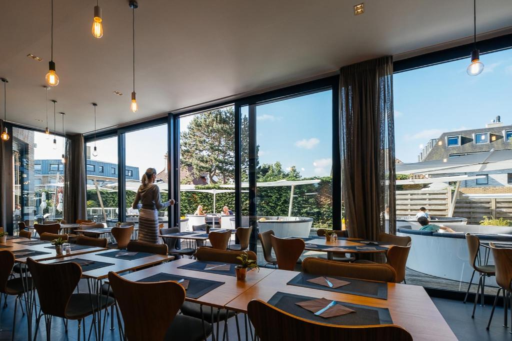 Restaurace v ubytování Studio-Hotel Apostroff