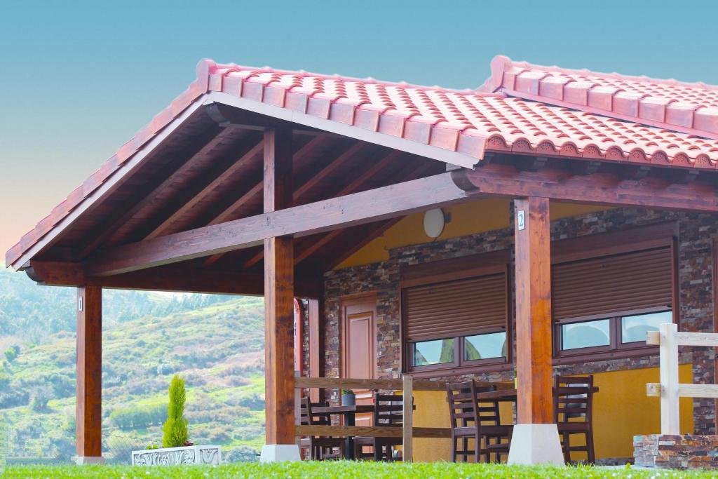 Restauracja lub miejsce do jedzenia w obiekcie Apartamentos El Prau