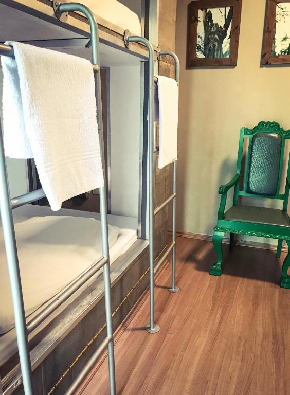  Viva Hostel Design