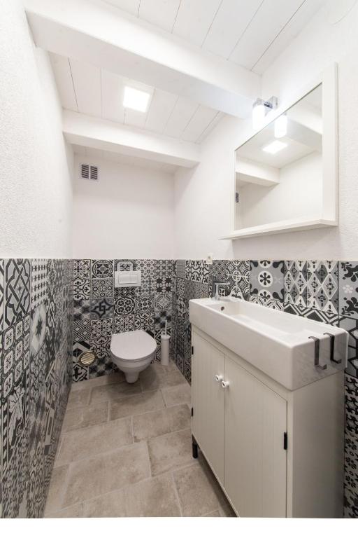 Kúpeľňa v ubytovaní Casa Karina