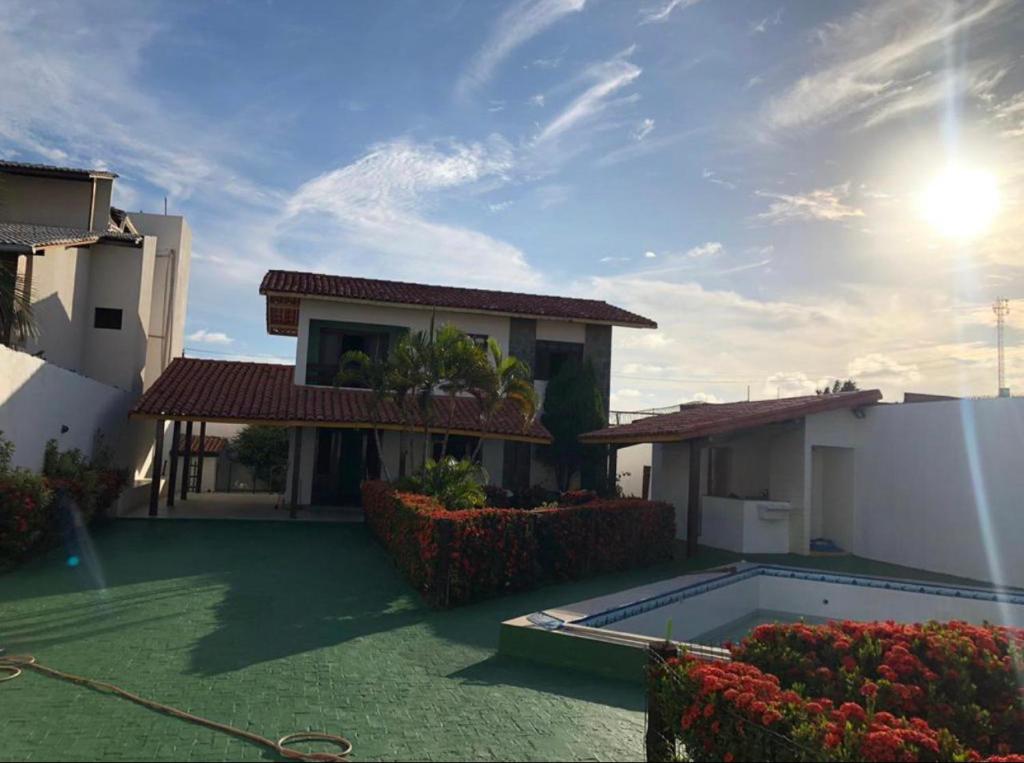  Linda Casa em Vilas do Atlântico Lauro de freitas