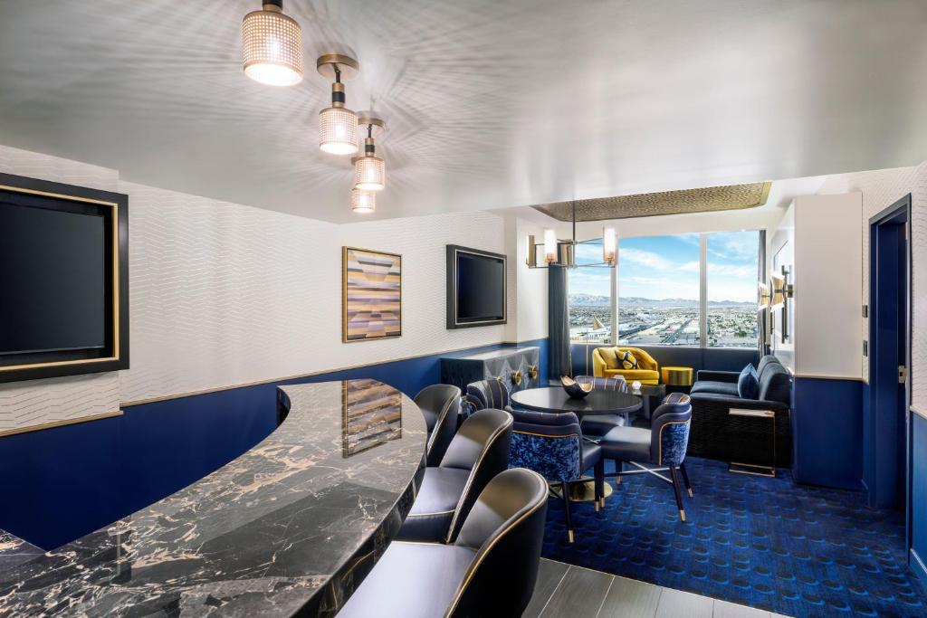 Hotel photo 32