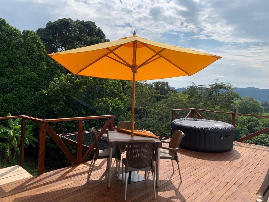 Příroda nedaleko luxury tent
