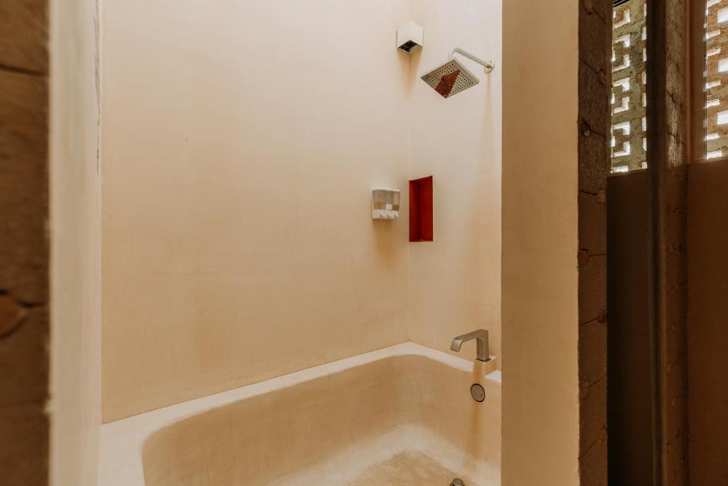 Koupelna v ubytování Hotel Waye