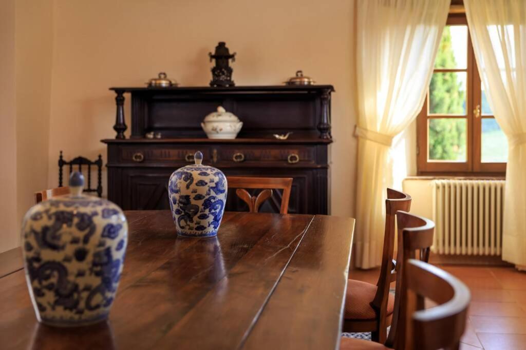 A seating area at Podere Maiano - Private pool villa with spa