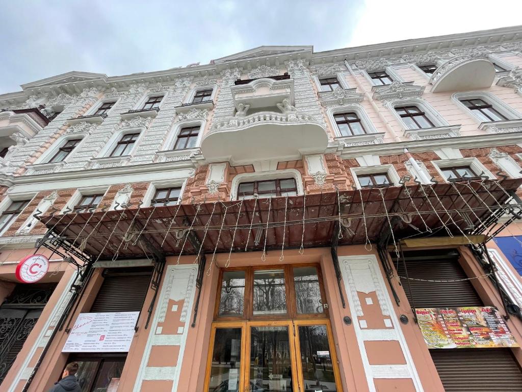 Budova, kde se hotel nachází