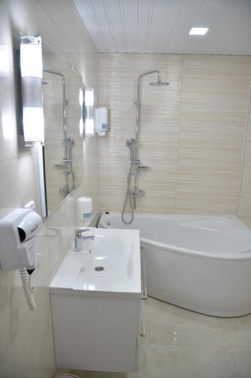 Koupelna v ubytování Hotel Požega
