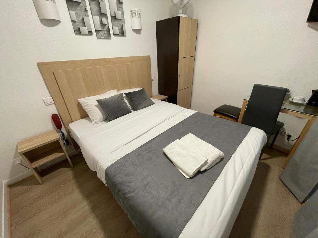 Hôtel de Bordeaux - Resim 15