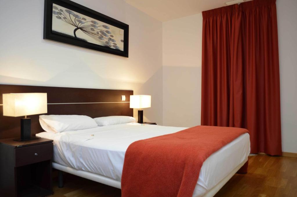 Postel nebo postele na pokoji v ubytování Casa Palacio de los Sitios