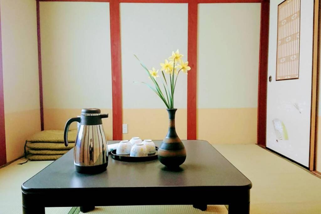 Fotografie z fotogalerie ubytování FarmStayINN 母屋 Sanzaemon-tei GuestHouse Second floor Shiga-Takasima Traditional Japanese architecture house Limited to one group per day v destinaci Takashima