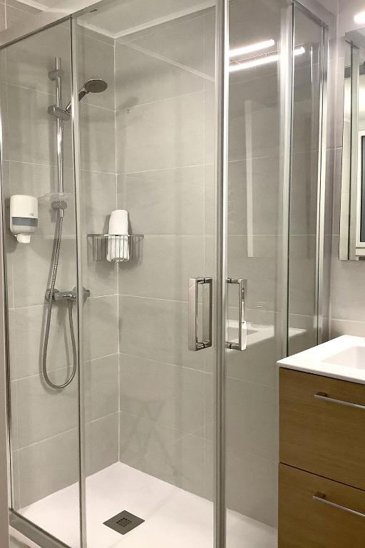 Un baño de Pensión Donostiarra