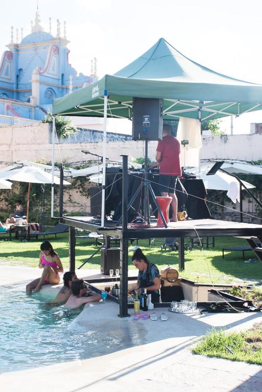 Huéspedes de Hotel Samka