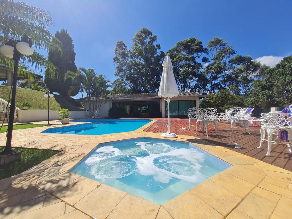  Casa de Campo em Joanópolis
