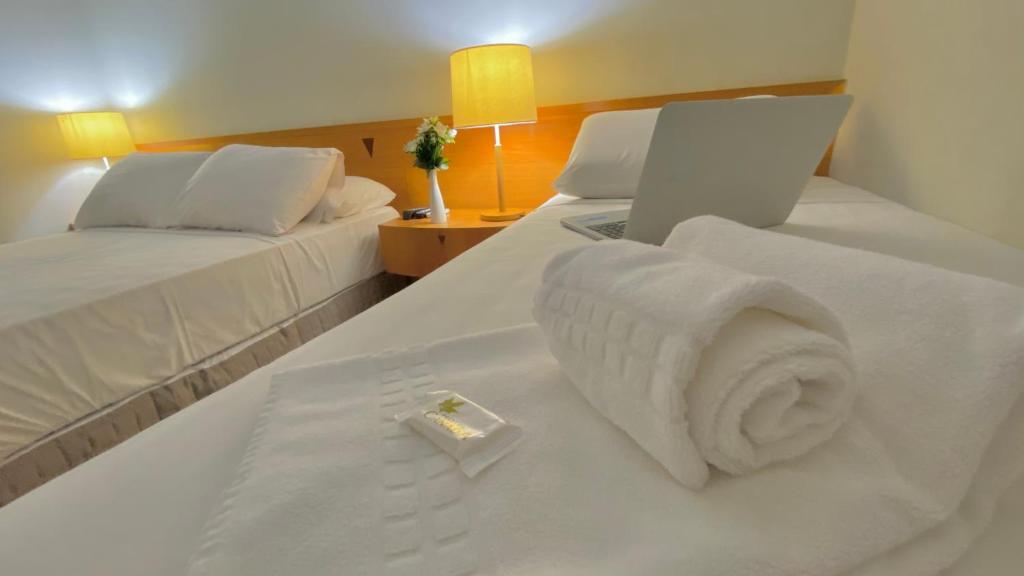  Hotel Canada
