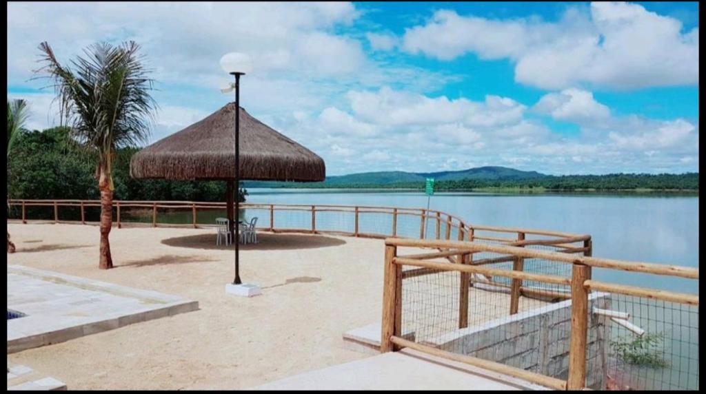  Lake Resort