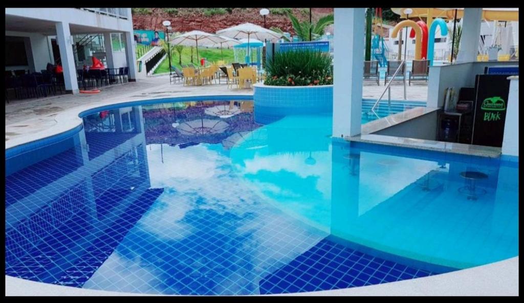  Lake Resort