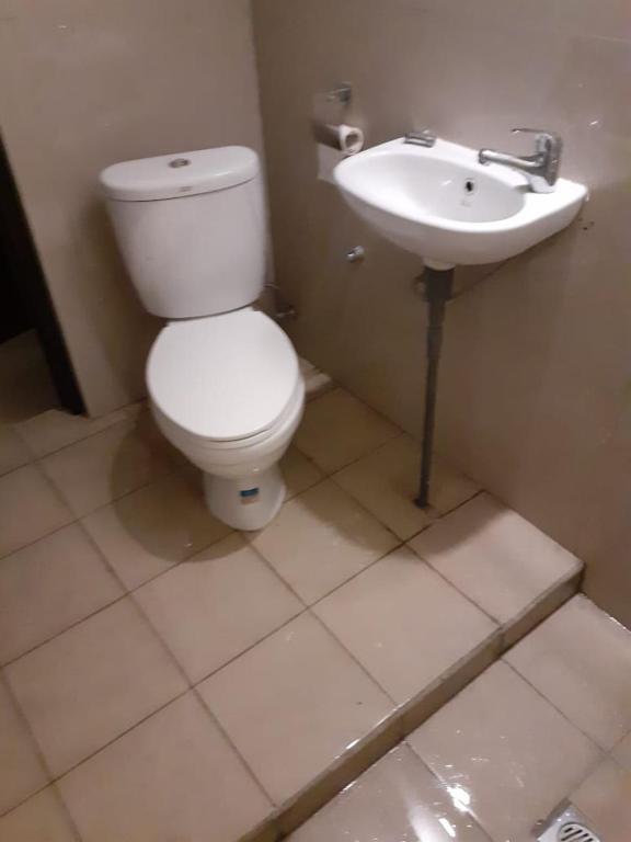 Koupelna v ubytování Anyar