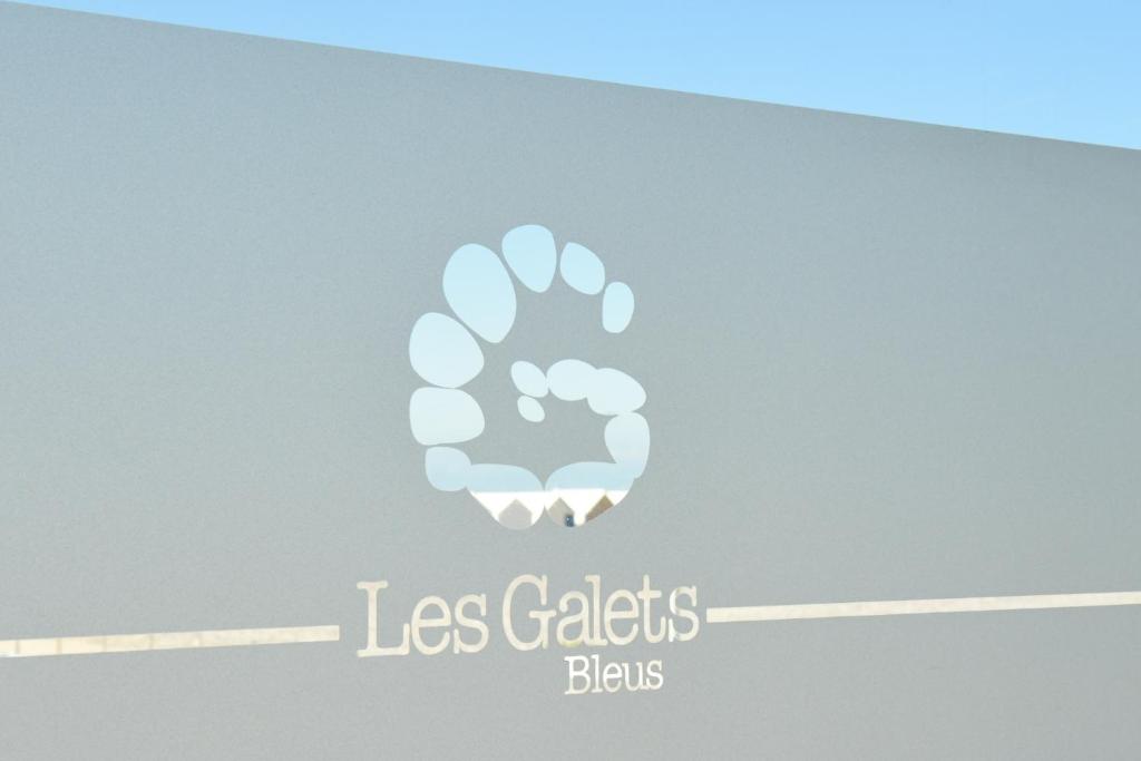 Certifikát, hodnocení, plakát nebo jiný dokument vystavený v ubytování Hotel Les Galets Bleus