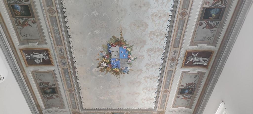 Palazzo Caratozzolo - 9