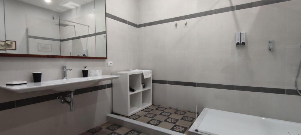 Palazzo Caratozzolo - 15