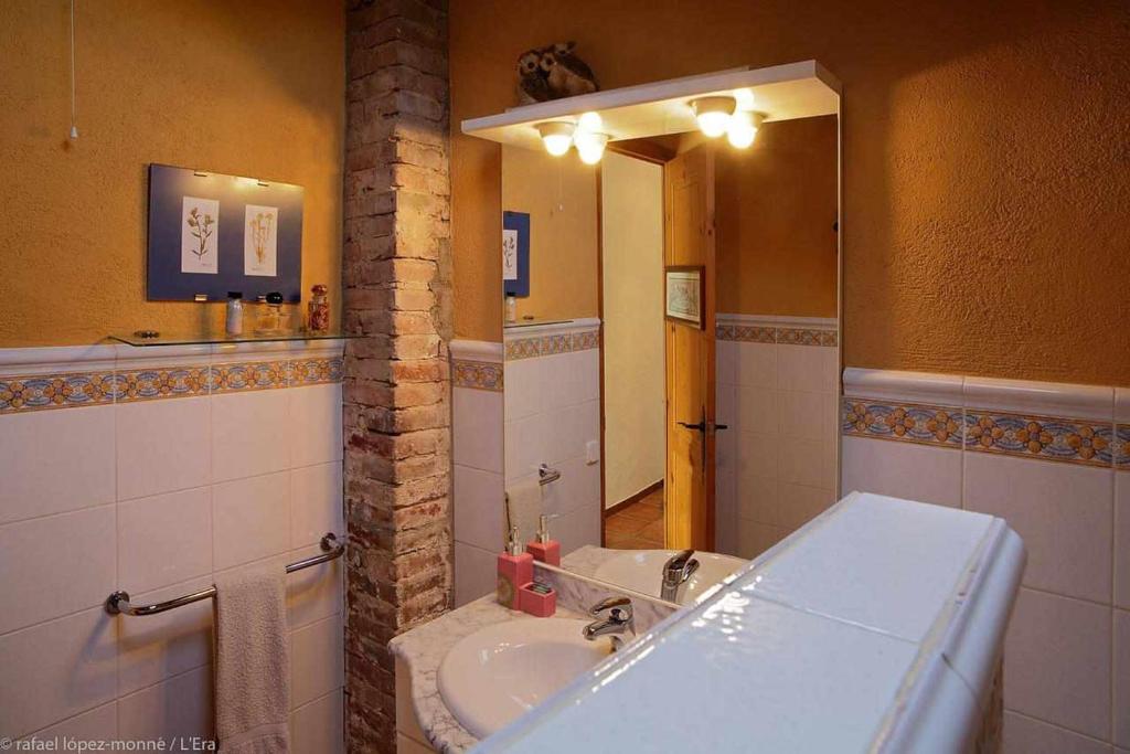 Koupelna v ubytování Casa Rural LEra