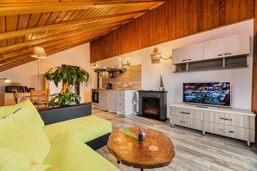 Køkken eller tekøkken på Snug Apartments - Private Parking near DownTown