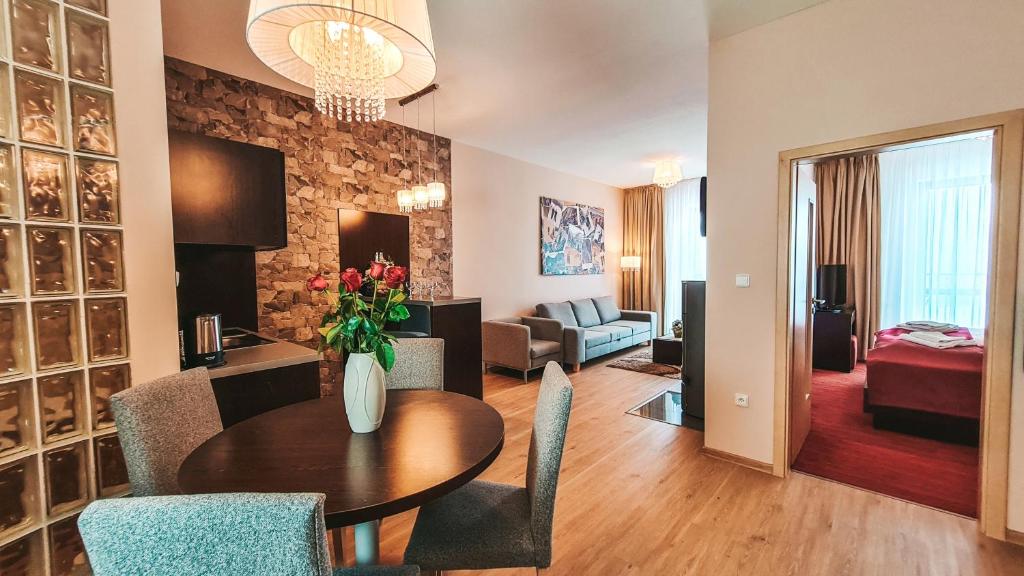 Hotel Crocus, Štrbské Pleso – Updated 2024 Prices