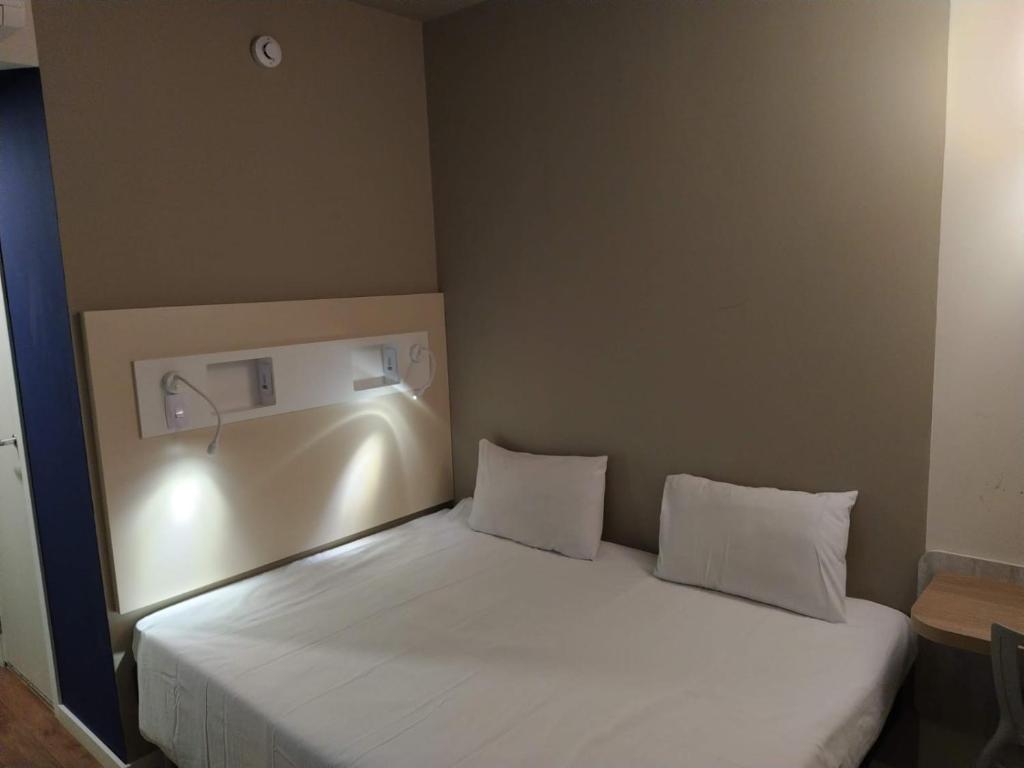 ibis budget Manhuaçu
