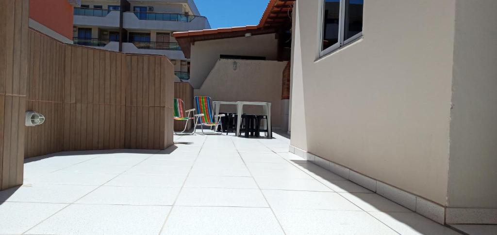  COBERTURA DUPLEX NA PRAINHA ARRAIAL DO CABO