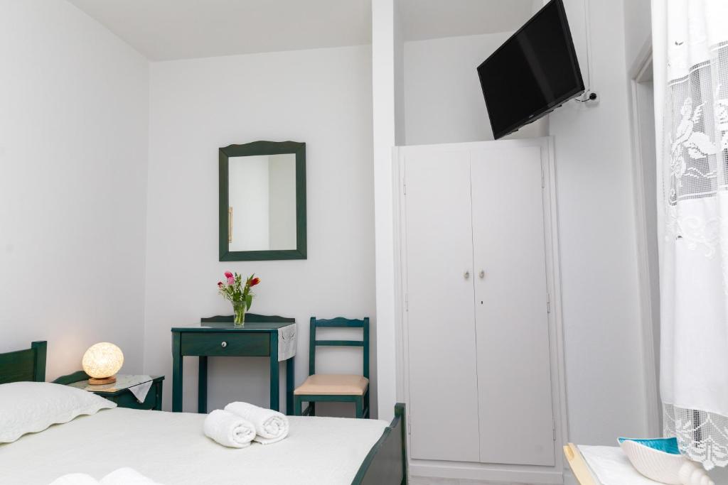 AnnaMaria Pansion - 14