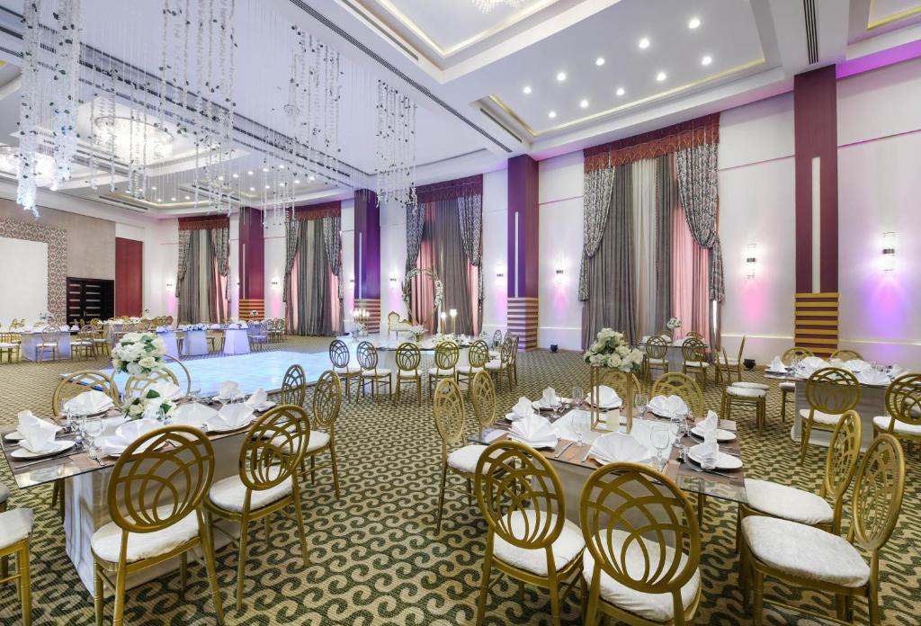 Restaurace v ubytování Tolip Family Park Hotel