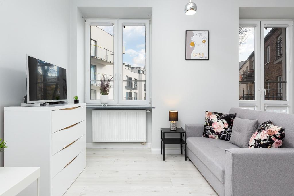 Stylish & Modern Apartments Praga by Noclegi Renters - Studio With Balcony