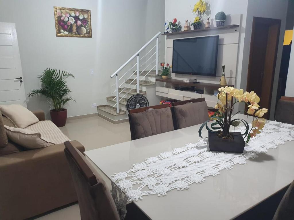  Casa Cantinho Mar e Sol- 1km da praia Martim de Sá
