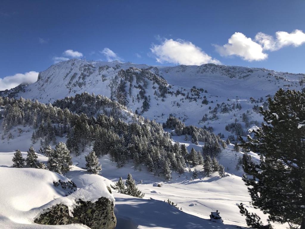 Tubo Nere by Totiaran, Baqueira-Beret – Updated 2022 Prices