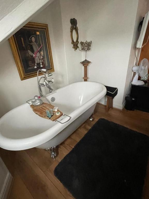 Ванная комната в Olivia House