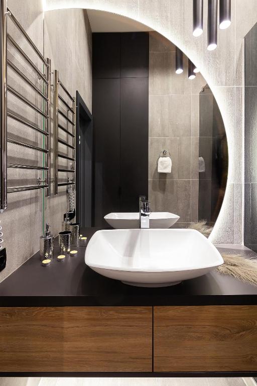 Royal VIP Apartment on Leontovicha 5 фото 3