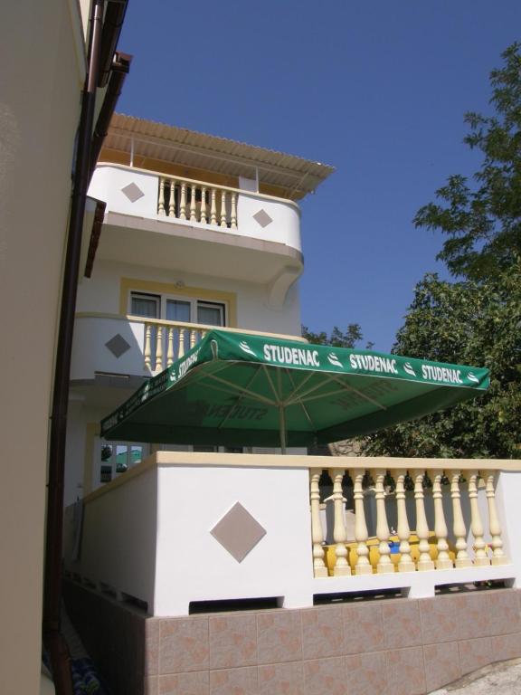 Balkón nebo terasa v ubytování Holiday Home (186-5)
