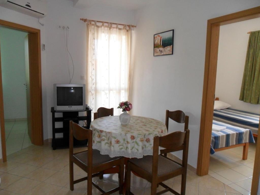 Fotografie z fotogalerie ubytování Apartment in Okrug Gornji with Seaview, Balcony, Air condition, WIFI (4790-3) v Trogiru