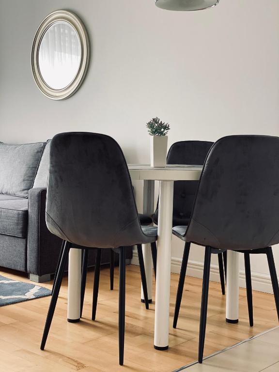 Posedenie v ubytovaní Apartamenty Maritimo