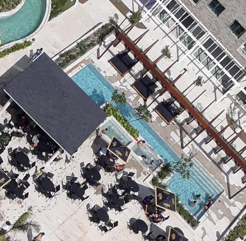  SALINAS EXCLUSIVE Resort