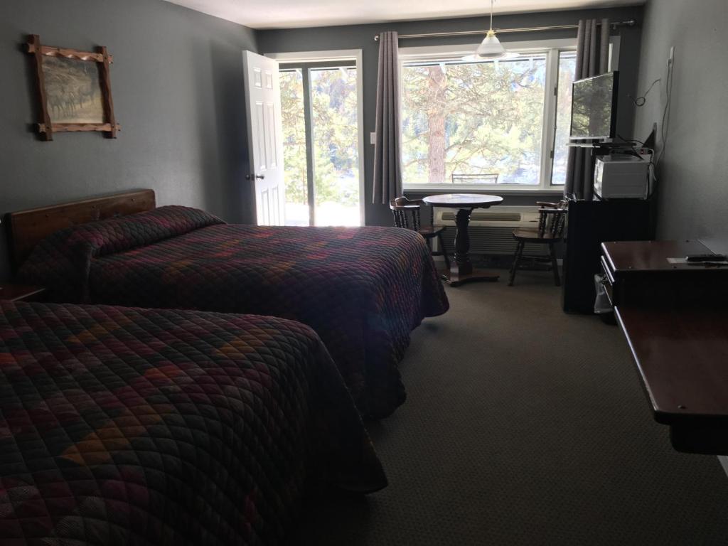 Rimrock Lodge LLC - Habitación Superior Con Cama Grande