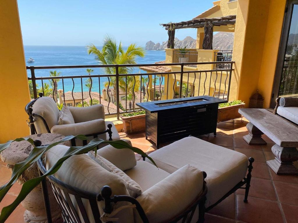 4th Floor Residence with Amazing Views of Lands End & Access to Resort Amenities