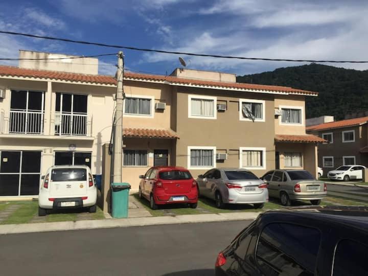  Casa no Condomínio Naturalle
