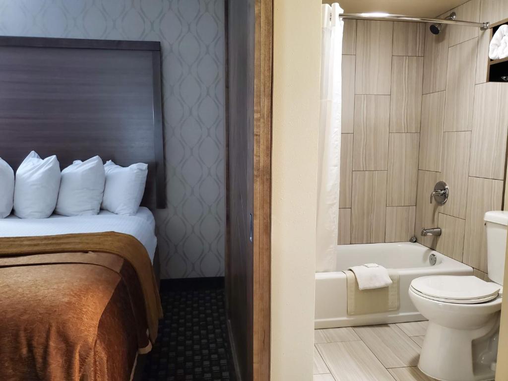 Ramkota Hotel Watertown - Tweepersoonskamer Met Twee Dubbele Bedden